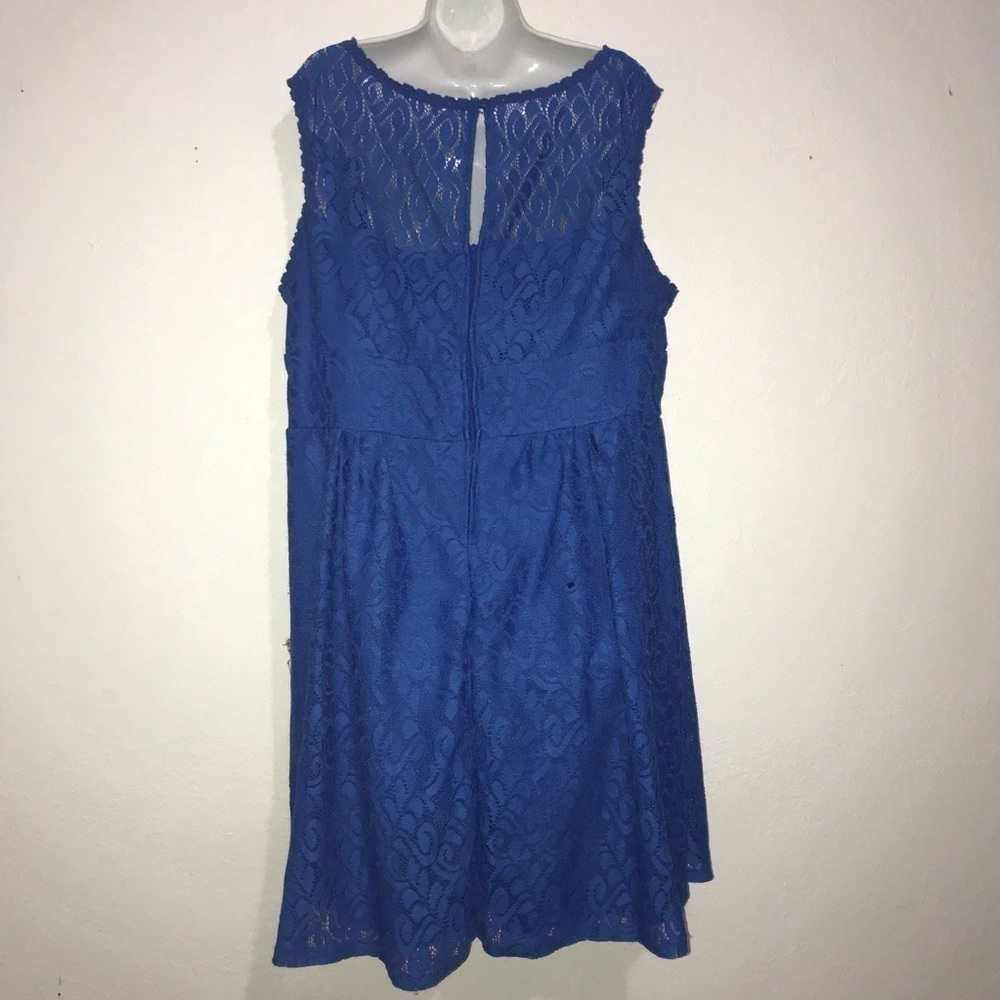 Dressbarn Blue Overlay Lace Dress 20 - Picture 5 of 7
